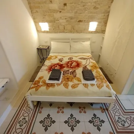 La Jolie A Putignano